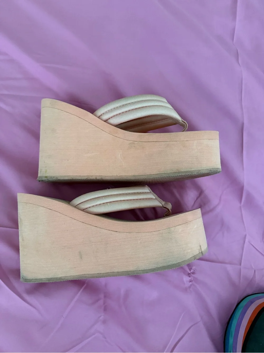 Women’s Platform Flip Flop Sandals - Pale Pink